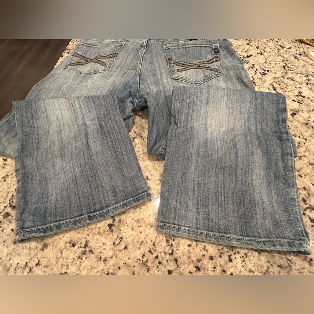Rock & Republic blue jeans.  Size 38x32.  Relaxed Straight leg.